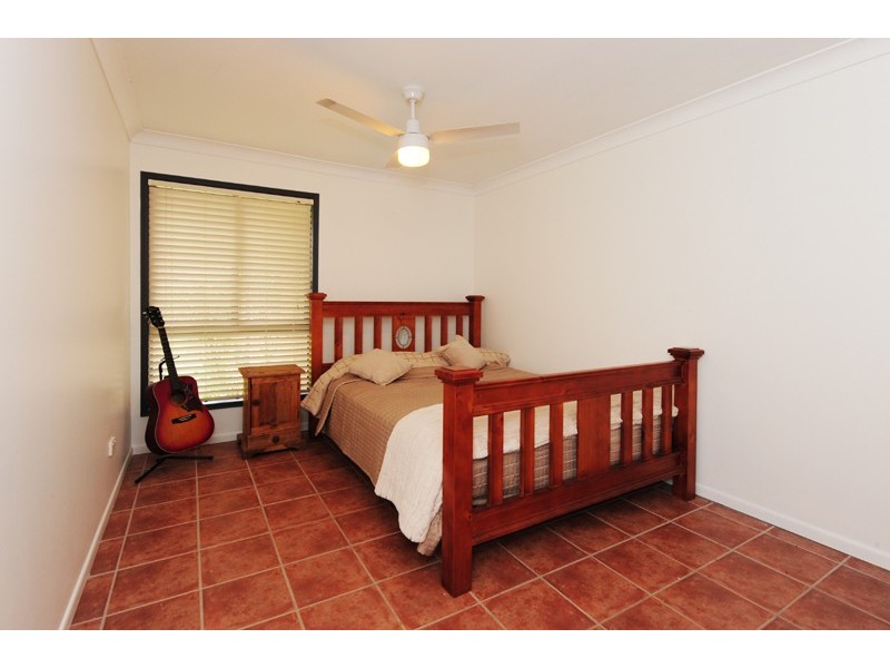 10 Yacht Road, Tannum Sands QLD 4680