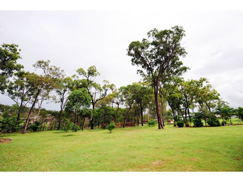 10 Yacht Road, Tannum Sands QLD 4680