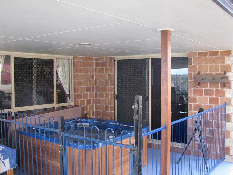 8 Harlequin Court, Calliope QLD 4680