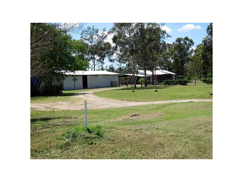 3316 Dawson Highway, Wooderson QLD 4680