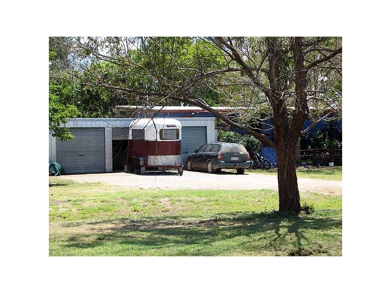 3316 Dawson Highway, Wooderson QLD 4680