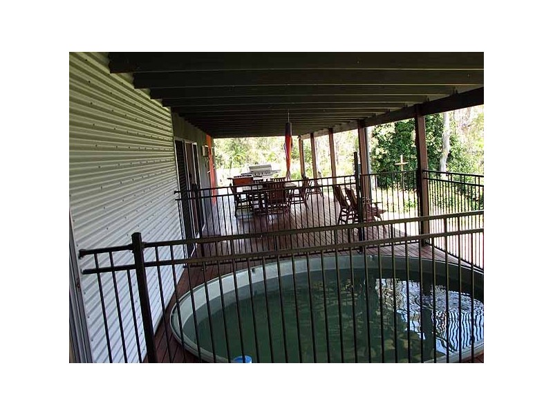 3316 Dawson Highway, Wooderson QLD 4680