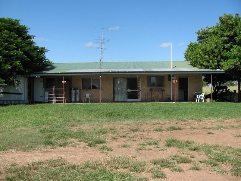 430 Playfields Road, Dululu QLD 4702