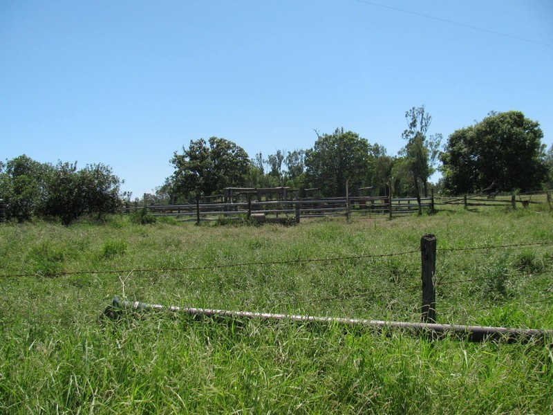 430 Playfields Road, Dululu QLD 4702