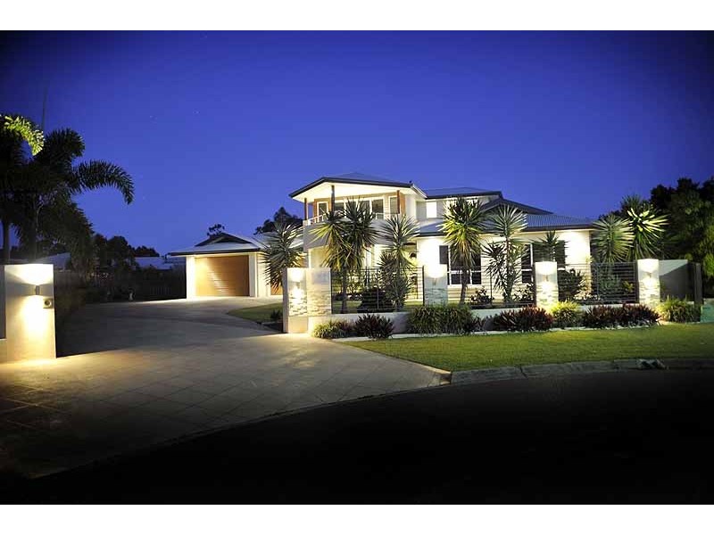 21 Riverside Drive, Tannum Sands QLD 4680