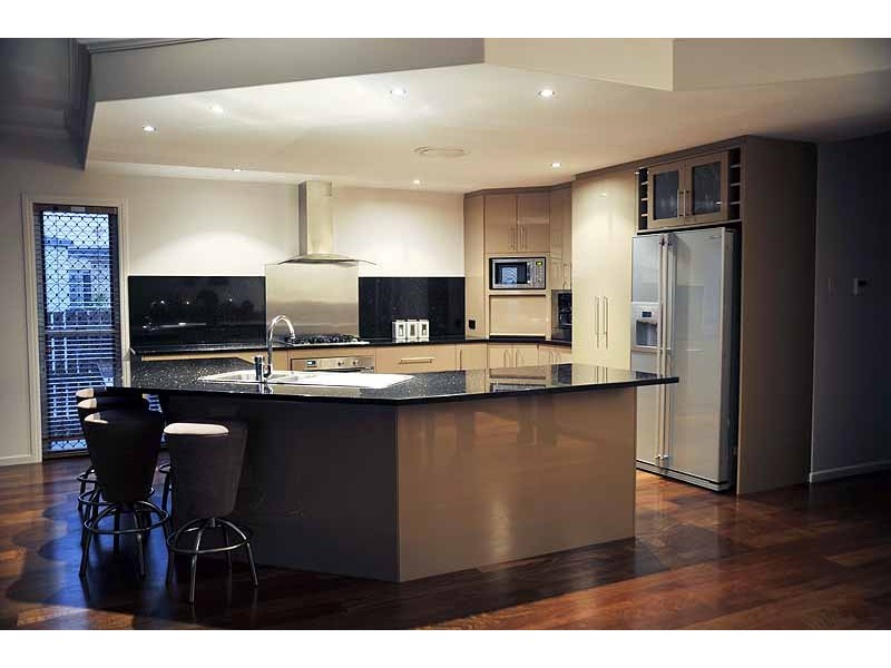 21 Riverside Drive, Tannum Sands QLD 4680