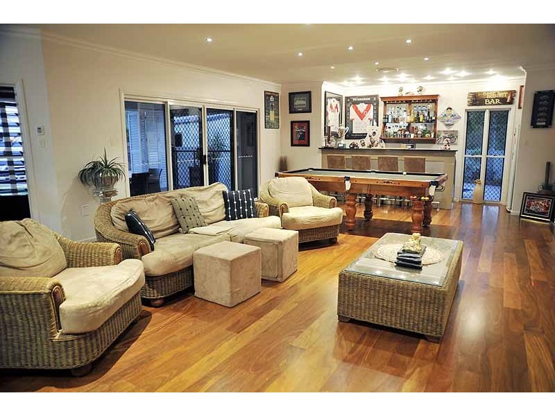 21 Riverside Drive, Tannum Sands QLD 4680