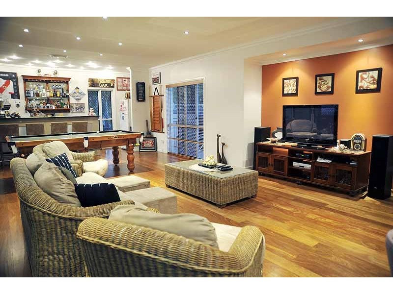 21 Riverside Drive, Tannum Sands QLD 4680