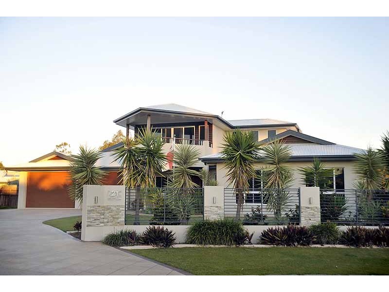 21 Riverside Drive, Tannum Sands QLD 4680