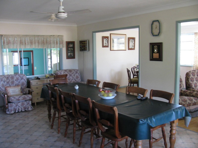 42 Christiansen Road, Raglan QLD 4697
