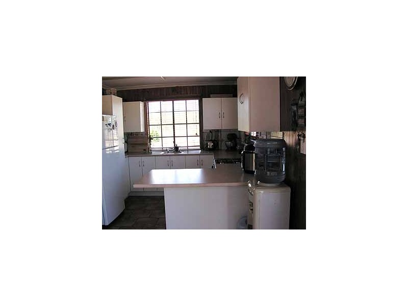 43960 Bruce Highway, Miriam Vale QLD 4677