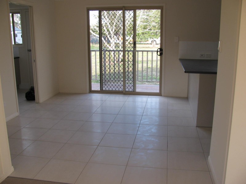 14 Dawes Street, Nagoorin QLD 4680