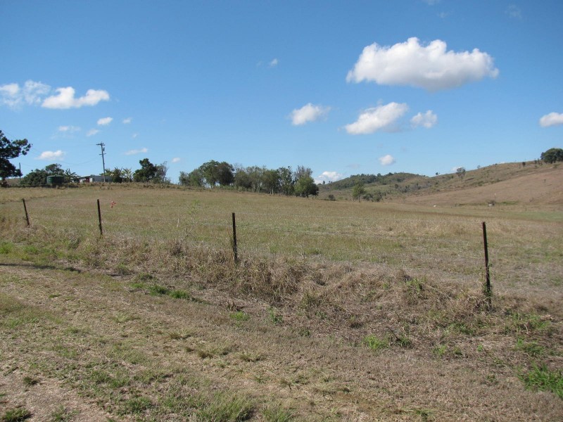 92 Howlett Road, Bracewell QLD 4695