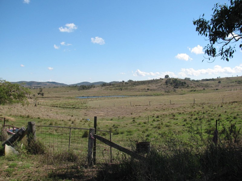 92 Howlett Road, Bracewell QLD 4695