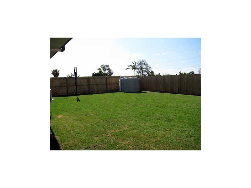 12 Beatle Parade, Calliope QLD 4680