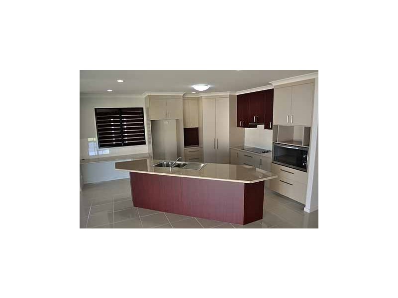 12 Beatle Parade, Calliope QLD 4680