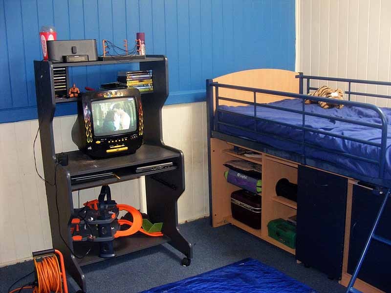 6 Roseberry Street, Gladstone QLD 4680