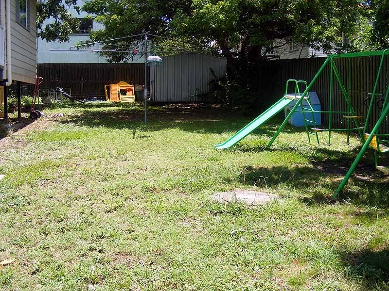 6 Roseberry Street, Gladstone QLD 4680