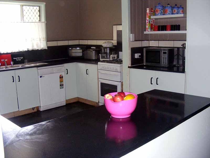 6 Roseberry Street, Gladstone QLD 4680