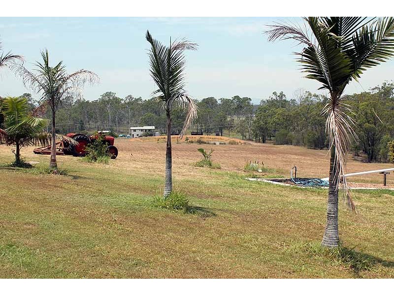 7 Saggitarious Street, River Ranch QLD 4680