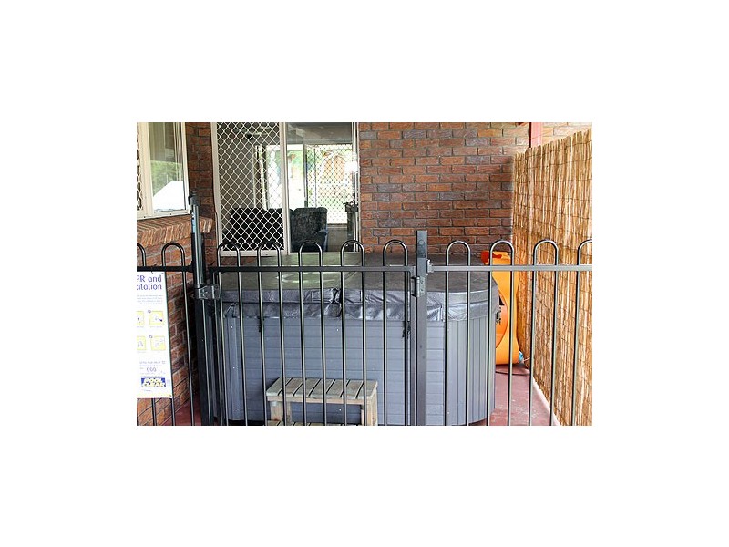 1 Melbourne Court, Calliope QLD 4680