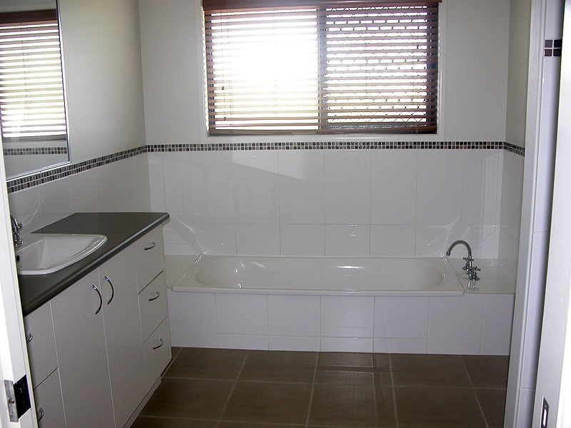 10 Loveday Place, Calliope QLD 4680