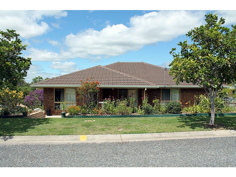 2 Kirrang Place, Boyne Island QLD 4680