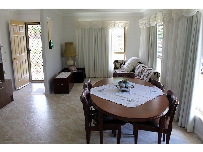 2 Kirrang Place, Boyne Island QLD 4680