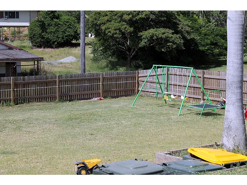 1 Bismark Street, Mount Larcom QLD 4695