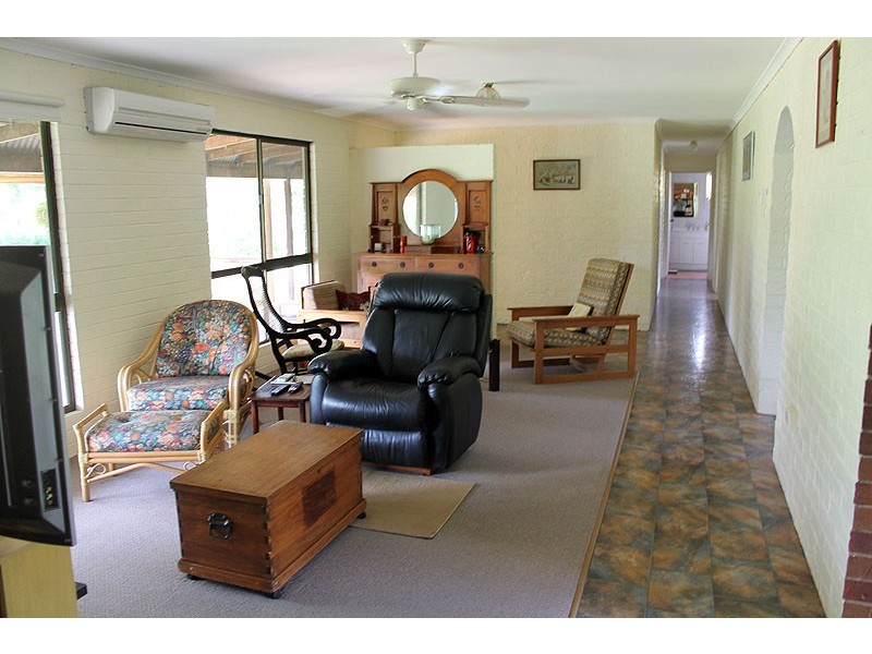 230 Morcom Street, Calliope QLD 4680