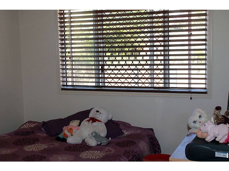 12 Stitt Close, Glen Eden QLD 4680
