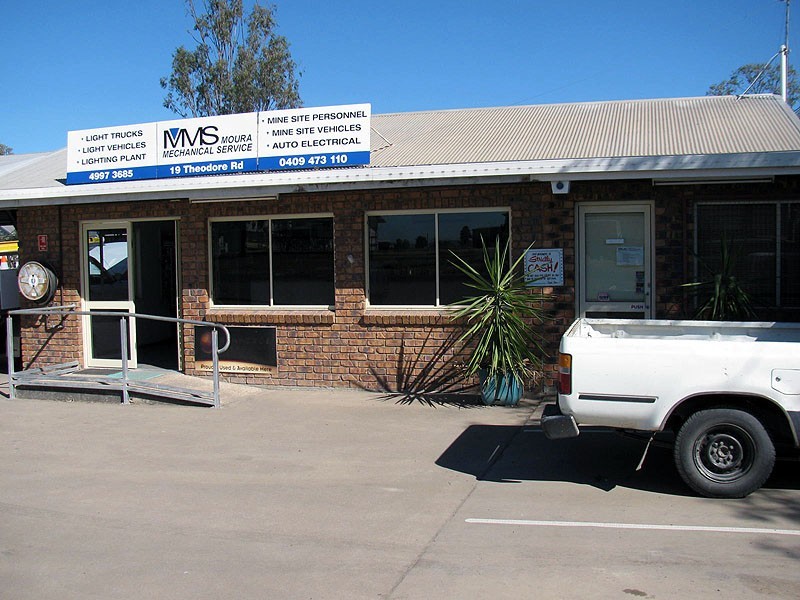 19 Theodore-Moura Road, Moura QLD 4718