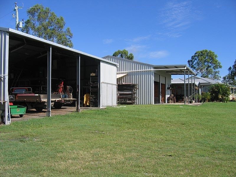 46663 Bruce Highway, Foreshores QLD 4678