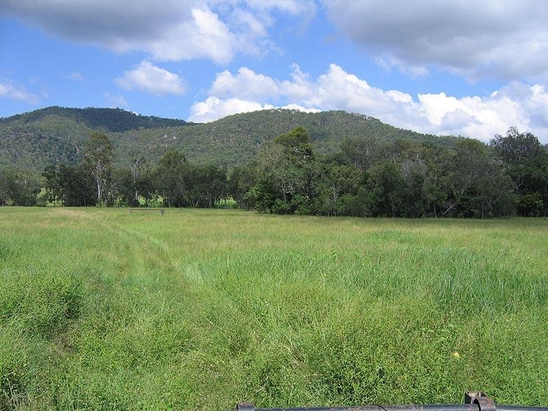 46663 Bruce Highway, Foreshores QLD 4678