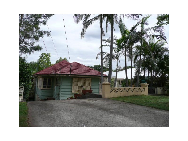 32 Downes Street, Tarragindi QLD 4121