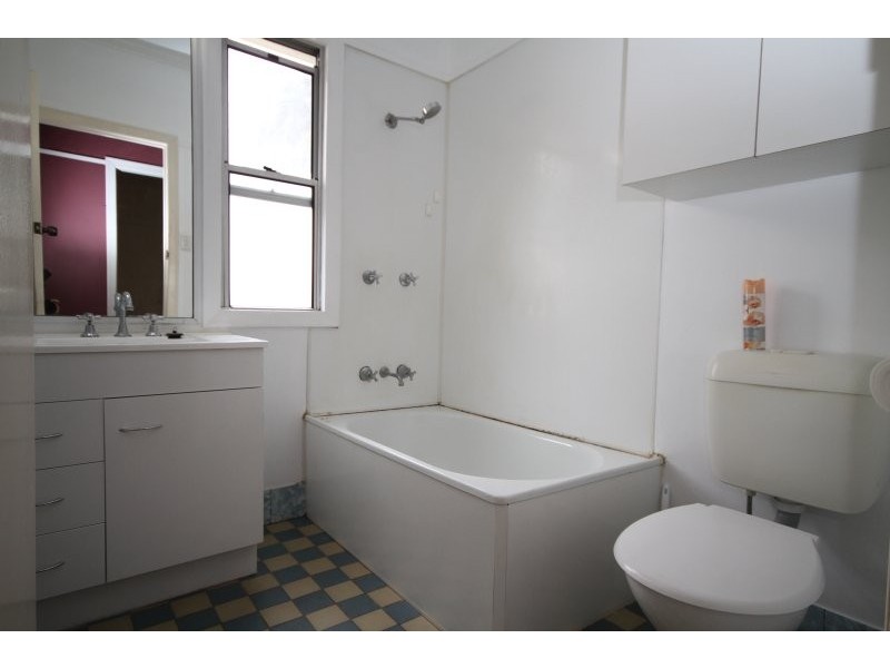 32 Downes Street, Tarragindi QLD 4121