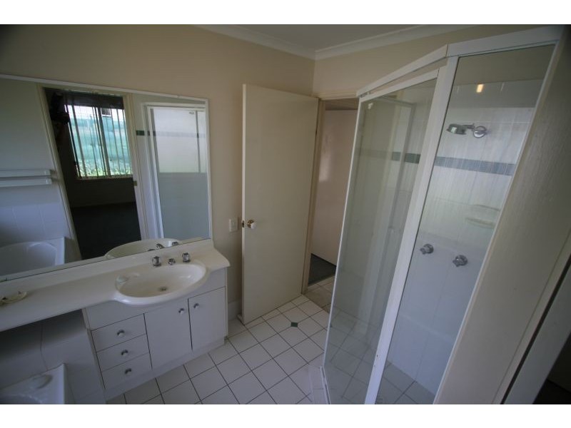 1589 Logan Road, Upper Mount Gravatt QLD 4122