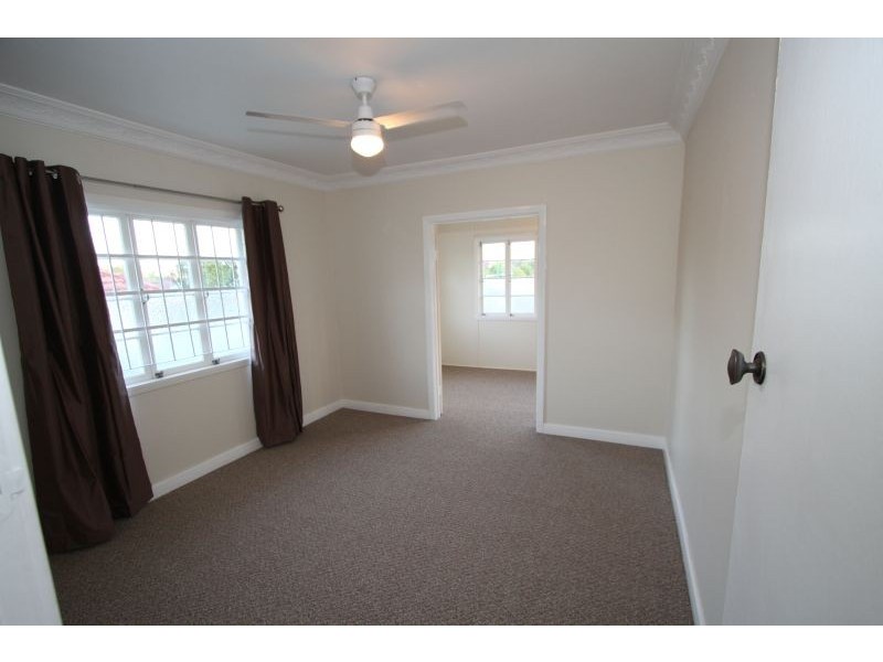 48 Wishart Road, Upper Mount Gravatt QLD 4122