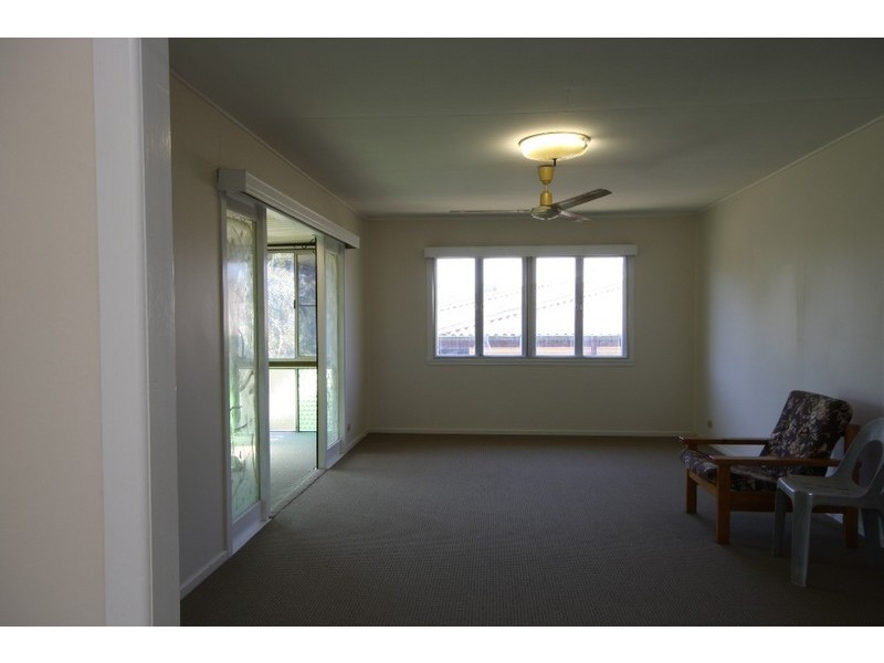 135 Mt Gravatt Capalaba Road, Upper Mount Gravatt QLD 4122