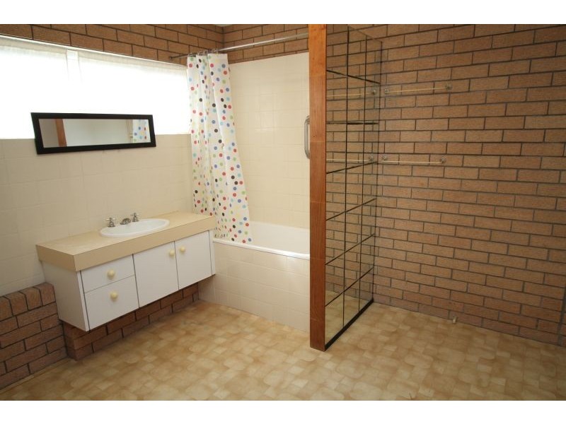 33 Banika Street, Mansfield QLD 4122