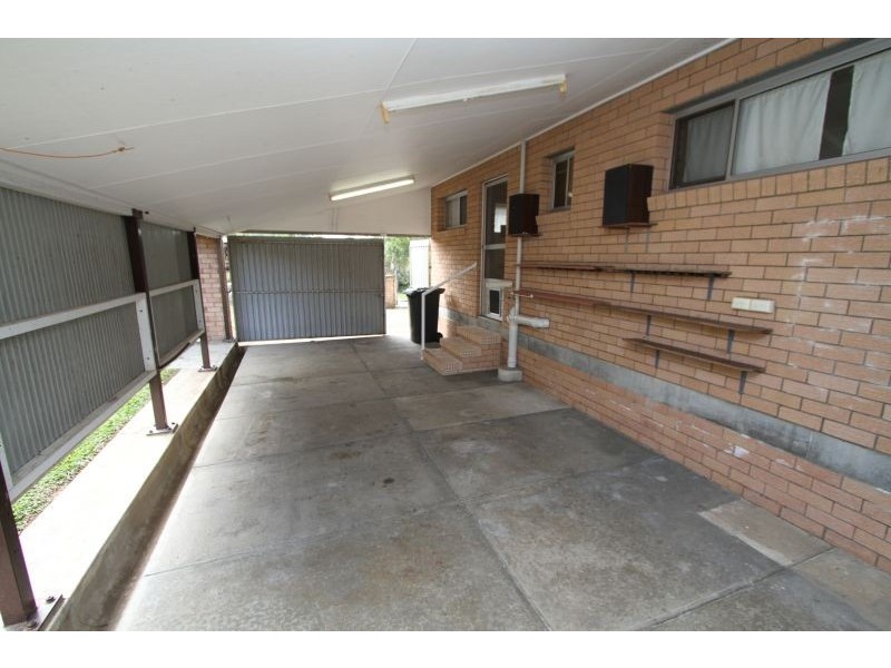 33 Banika Street, Mansfield QLD 4122