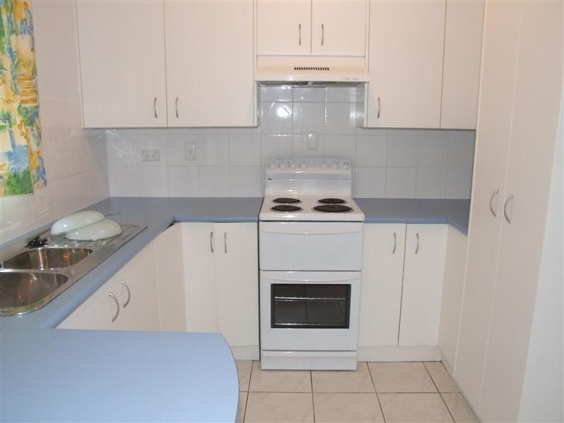 54 Valentia Street, Mansfield QLD 4122