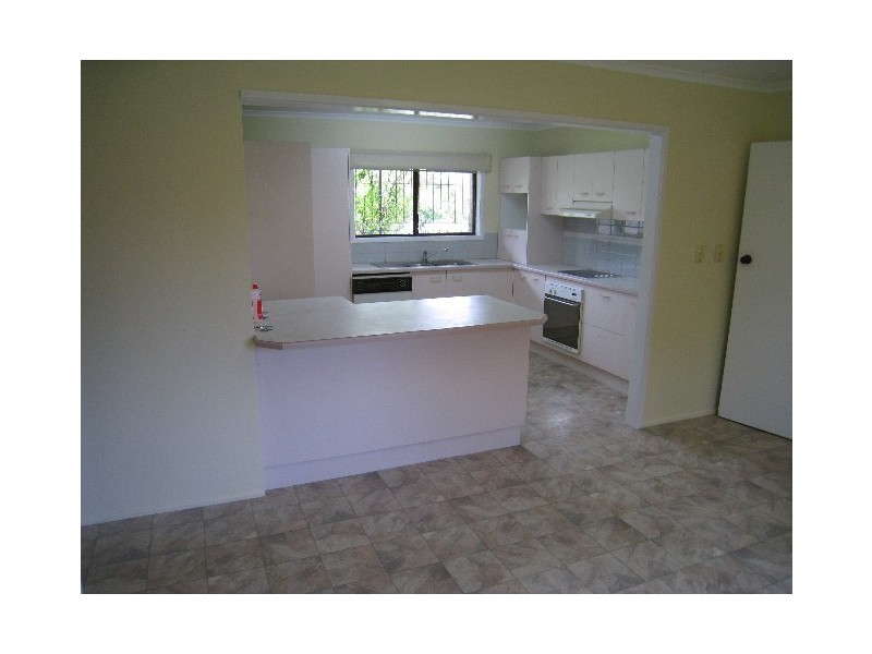 2 Parari Street, Mansfield QLD 4122