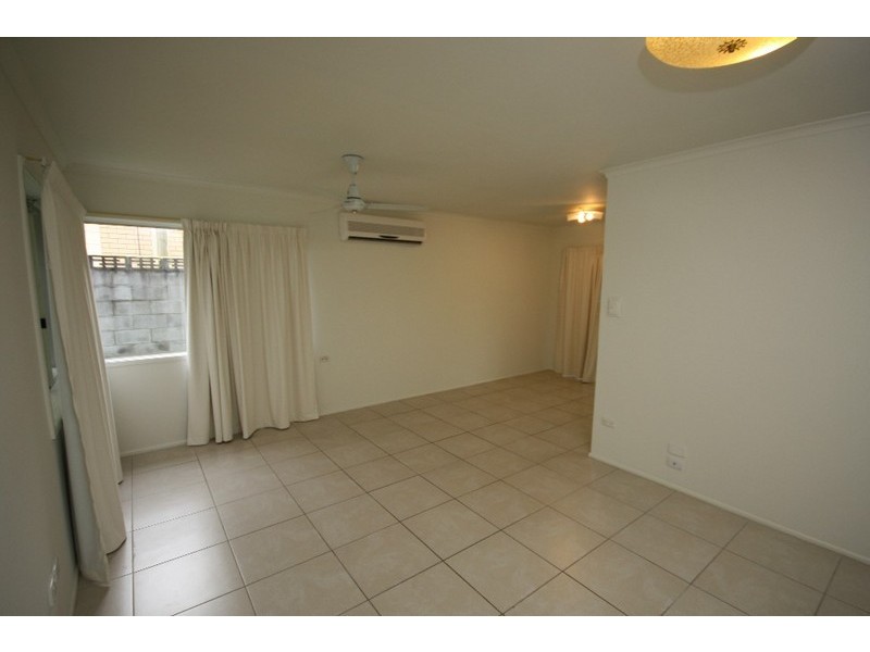 10 Malmrose, Wishart QLD 4122