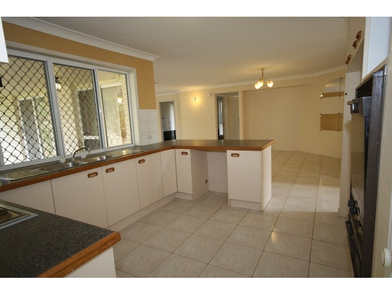 3 Teague Court, Wishart QLD 4122