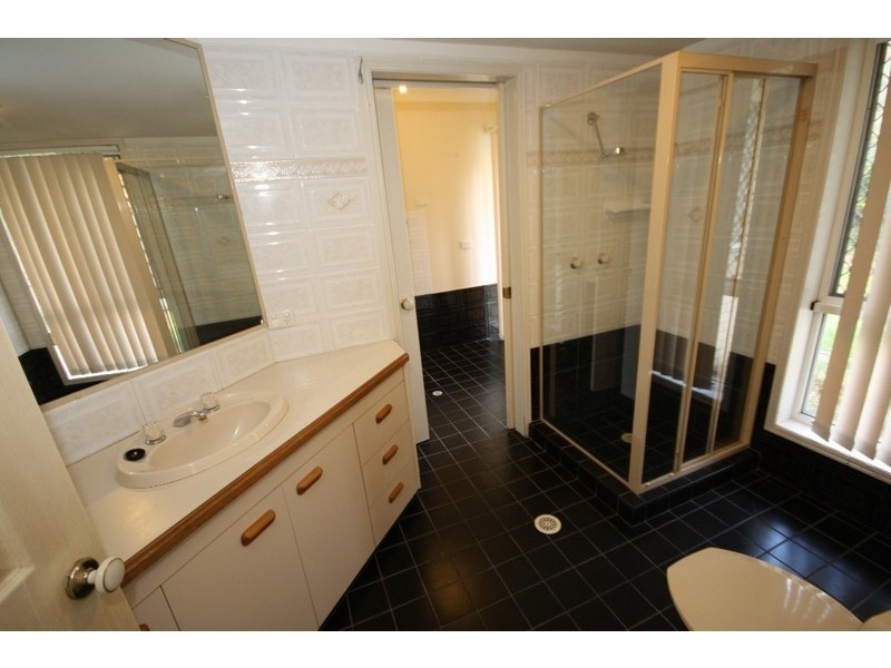 3 Teague Court, Wishart QLD 4122