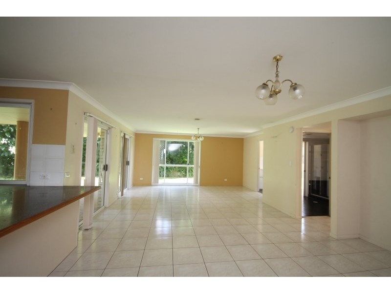 3 Teague Court, Wishart QLD 4122