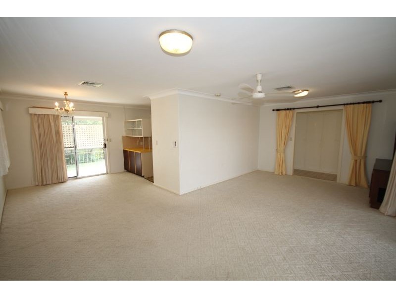 3 Lorinya Street, Mansfield QLD 4122