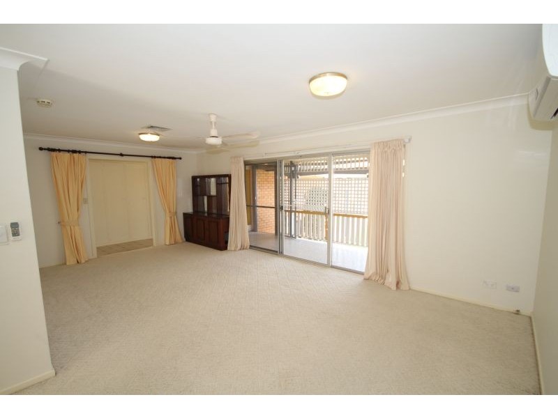 3 Lorinya Street, Mansfield QLD 4122