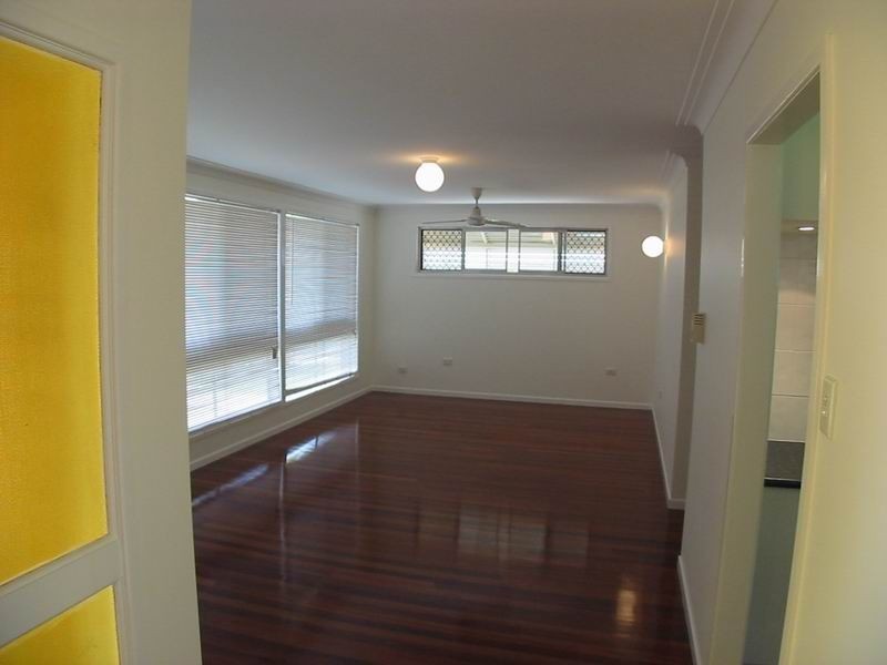 6 Endsleigh Street, Macgregor QLD 4109